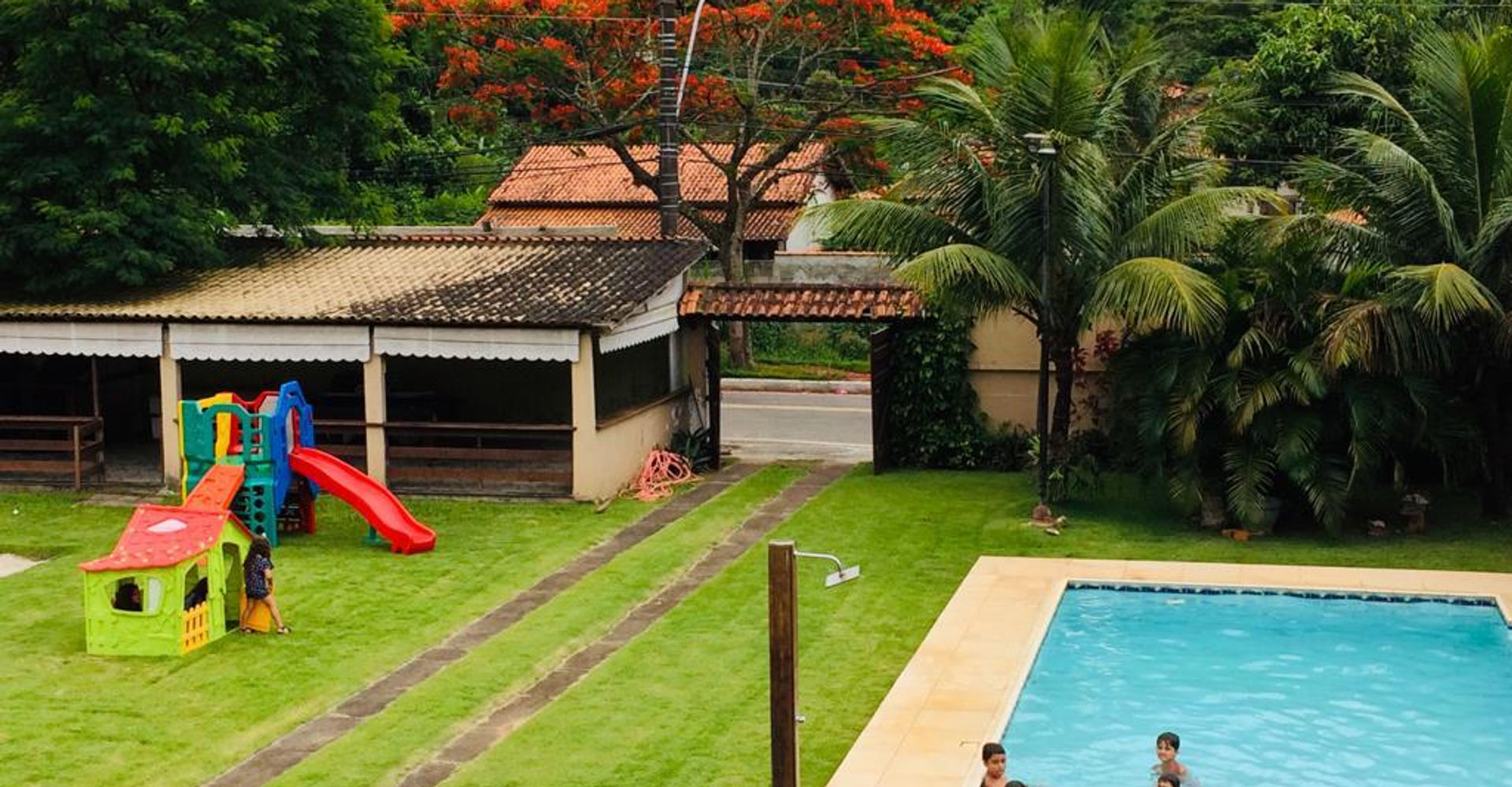 Áreas completas da Mansão Niterói